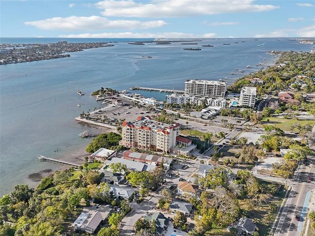 700 N OSCEOLA AVENUE 504, Clearwater, FL 33755