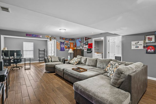 1445 Timber Ridge Cir, Nashville, TN 37211