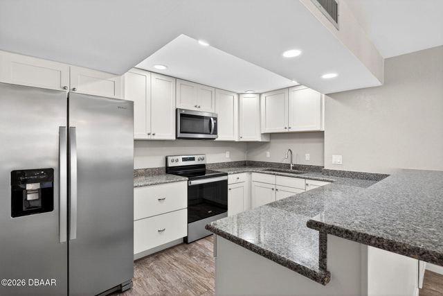 3043 S Atlantic Ave Apt 805, Daytona Beach Shores, FL 32118