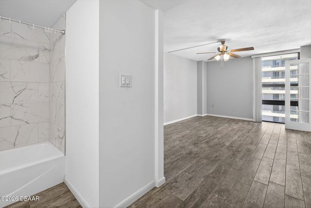 3043 S Atlantic Ave Apt 805, Daytona Beach Shores, FL 32118
