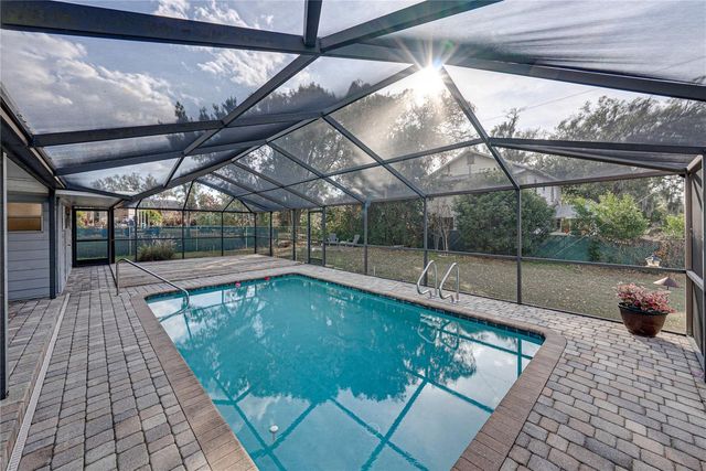 2215 WOODBINE AVENUE, Lakeland, FL 33803