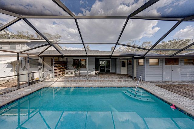 2215 WOODBINE AVENUE, Lakeland, FL 33803