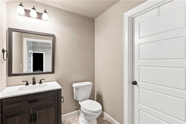5544 W Shalott Drive, Fayetteville, AR 72704