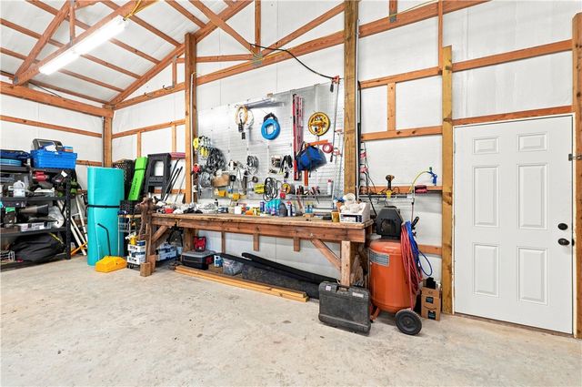 5544 W Shalott Drive, Fayetteville, AR 72704