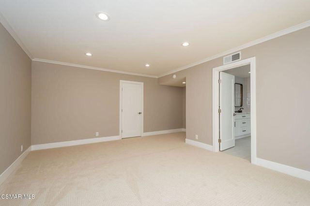 1962 Daylight Court, Thousand Oaks, CA 91362
