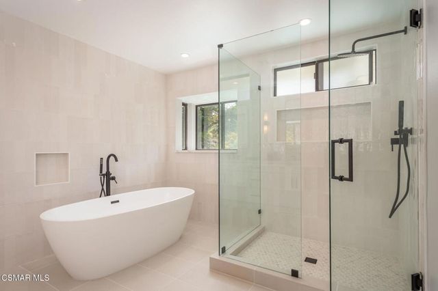 1962 Daylight Court, Thousand Oaks, CA 91362