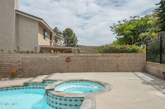 1962 Daylight Court, Thousand Oaks, CA 91362
