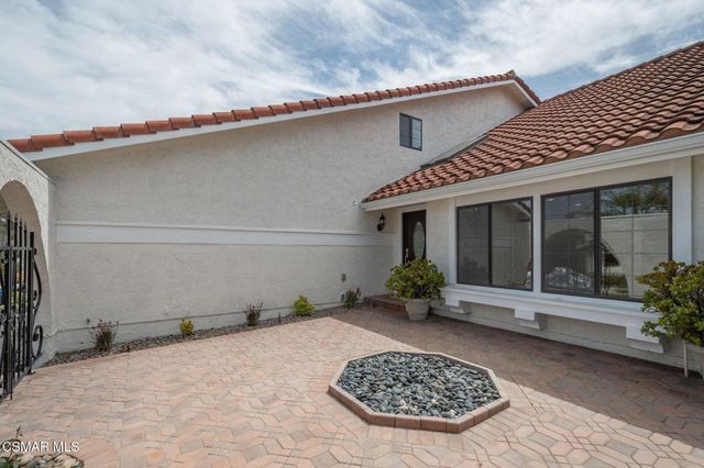 1962 Daylight Court, Thousand Oaks, CA 91362