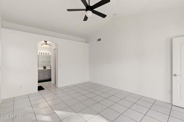 5259 W PONTIAC Drive, Glendale, AZ 85308