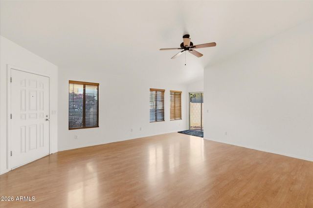 5259 W PONTIAC Drive, Glendale, AZ 85308