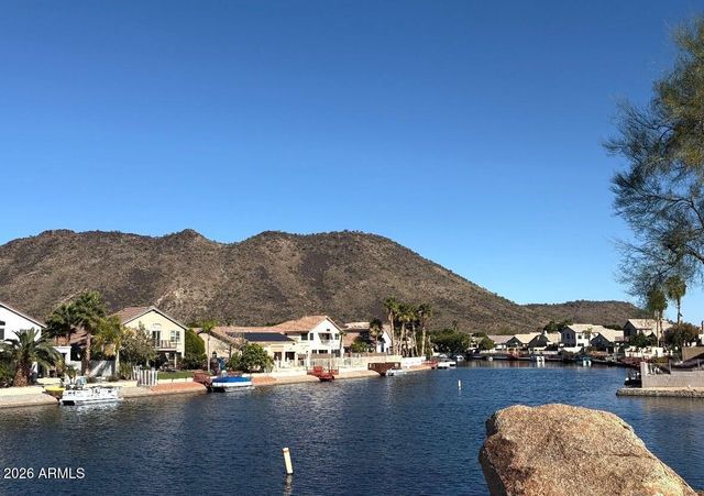 5259 W PONTIAC Drive, Glendale, AZ 85308