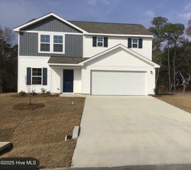 463 Hewett Landing Drive, Supply, NC 28462