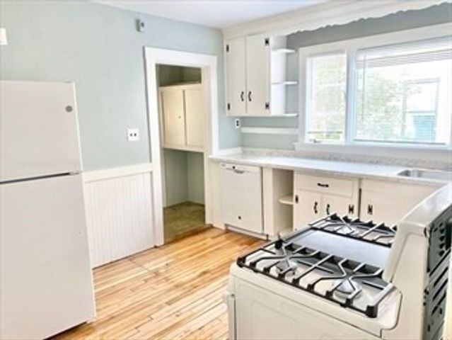 47 Windsor 00, Medford, MA 02155