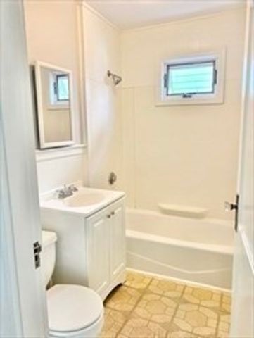 47 Windsor 00, Medford, MA 02155