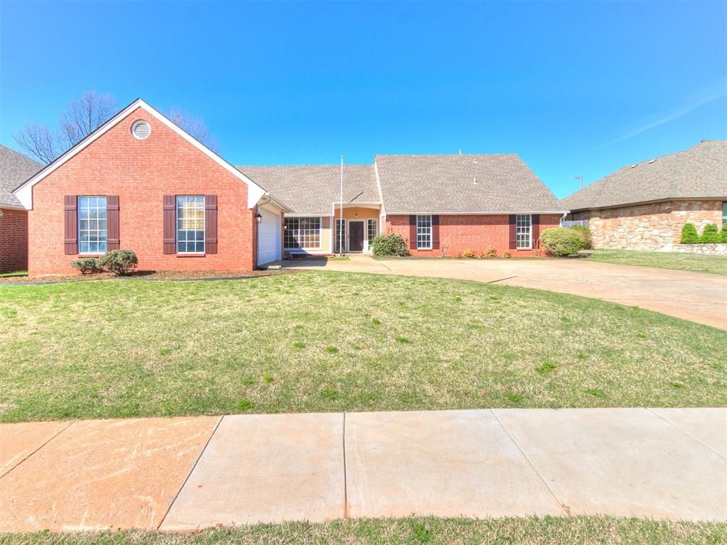 13509 Silver Eagle Trail, Edmond, OK 73013