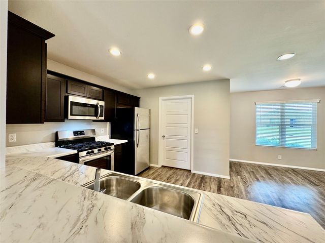 7418 E 159th Place S, Bixby, OK 74008