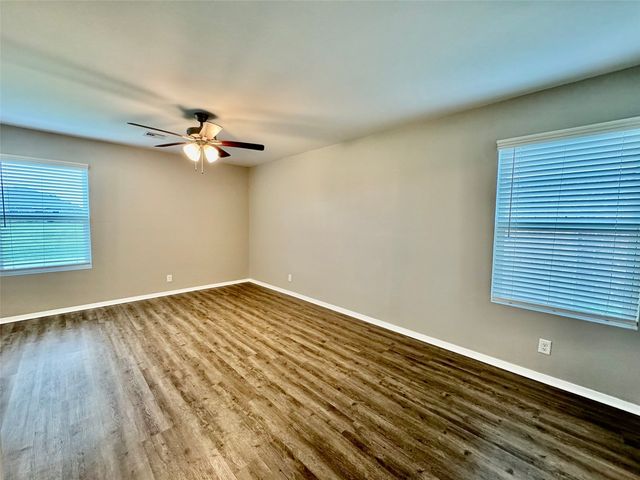 7418 E 159th Place S, Bixby, OK 74008
