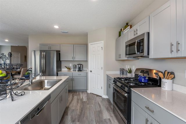 15224 MAUDE LANDING LOOP, Wimauma, FL 33598