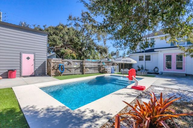 1300 4TH STREET W, Palmetto, FL 34221