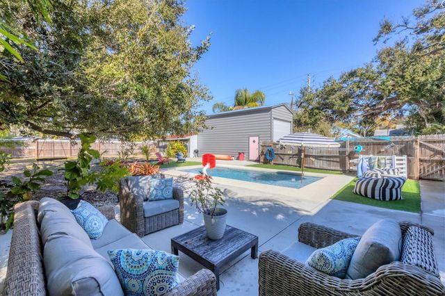 1300 4TH STREET W, Palmetto, FL 34221