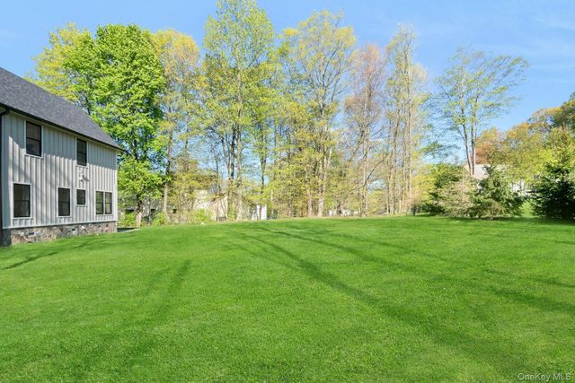 57 Meadow Sweet Road, Cortlandt Manor, NY 10567