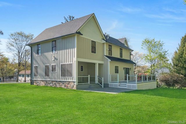 57 Meadow Sweet Road, Cortlandt Manor, NY 10567