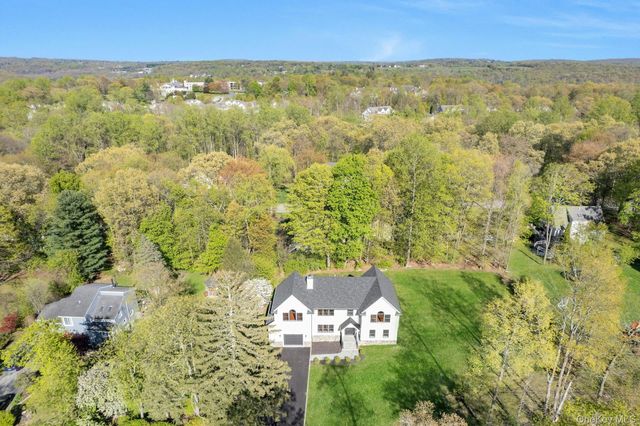 57 Meadow Sweet Road, Cortlandt Manor, NY 10567