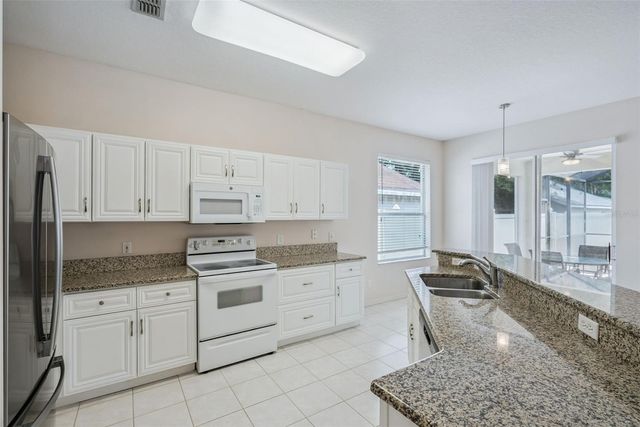 223 EASTON CIRCLE, Oviedo, FL 32765