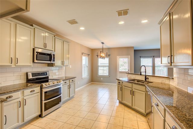 15628 Landing Creek Lane, Fort Worth, TX 76262