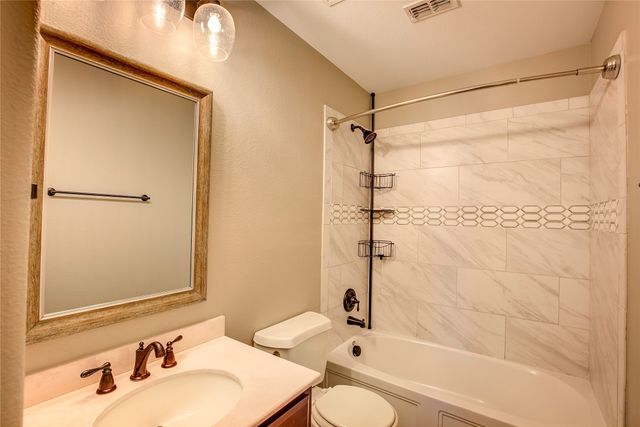 15628 Landing Creek Lane, Fort Worth, TX 76262