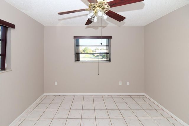 3891 NW 78th Ave, Davie, FL 33024