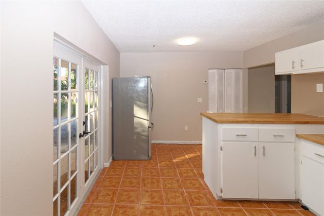 3891 NW 78th Ave, Davie, FL 33024