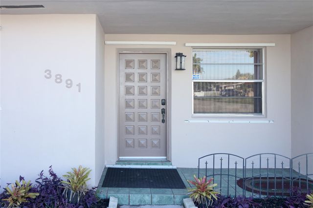 3891 NW 78th Ave, Davie, FL 33024