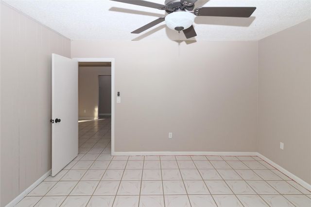 3891 NW 78th Ave, Davie, FL 33024