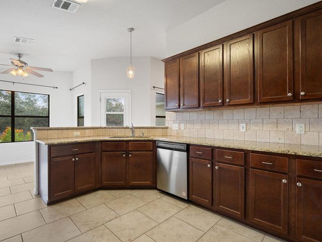 710 Hedgewood DR, Georgetown, TX 78628