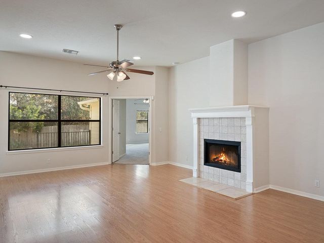 710 Hedgewood DR, Georgetown, TX 78628