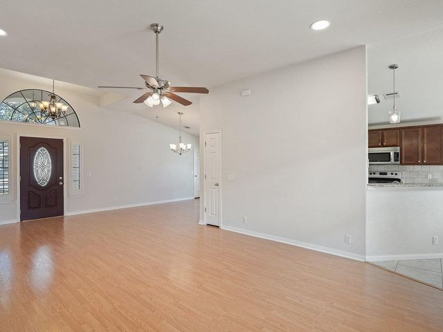 710 Hedgewood DR, Georgetown, TX 78628