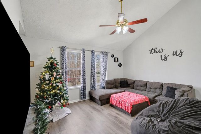 109 Greenwood St, Mount Pleasant, TN 38474