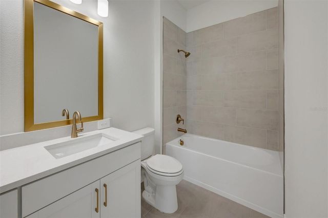 7249 MEADOWSHADE COURT, Sarasota, FL 34241