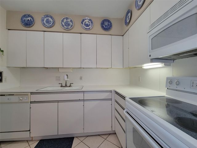2601 Bellefontaine Street A104, Houston, TX 77025