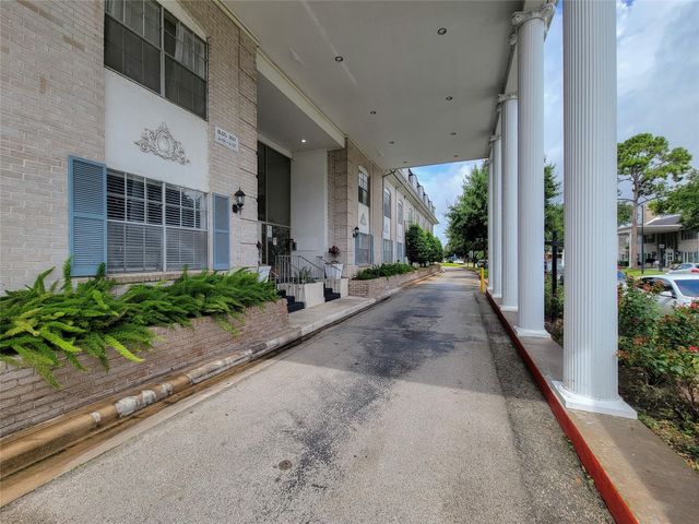 2601 Bellefontaine Street A104, Houston, TX 77025