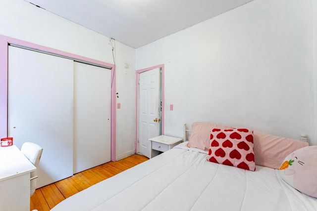 831 N Keystone Avenue, Chicago, IL 60651