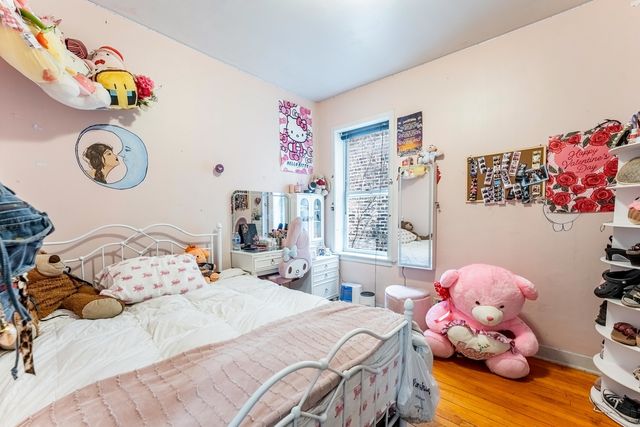 831 N Keystone Avenue, Chicago, IL 60651