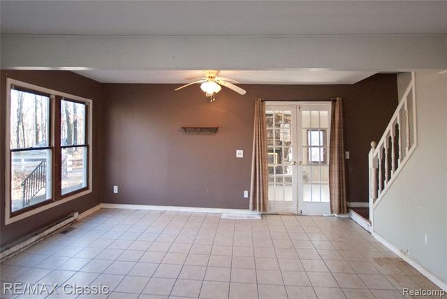 1315 W Marr Road, Howell, MI 48855