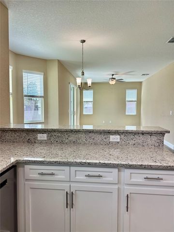13075 HOUSE FINCH ROAD, Weeki Wachee, FL 34614