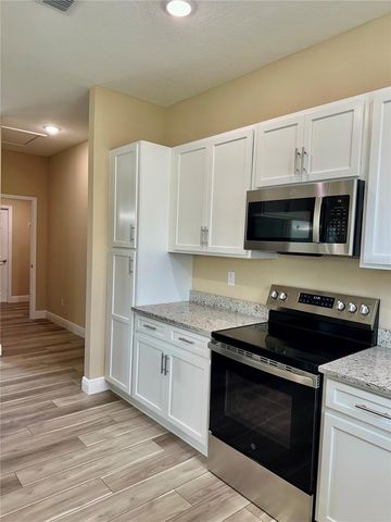 13075 HOUSE FINCH ROAD, Weeki Wachee, FL 34614