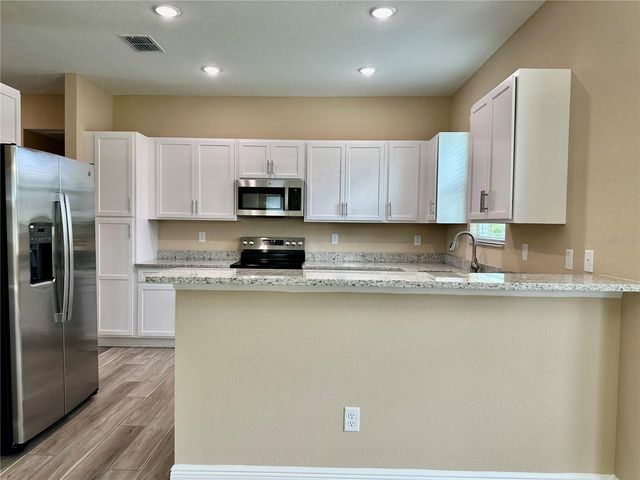 13075 HOUSE FINCH ROAD, Weeki Wachee, FL 34614