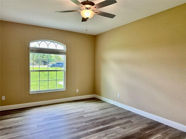 13075 HOUSE FINCH ROAD, Weeki Wachee, FL 34614