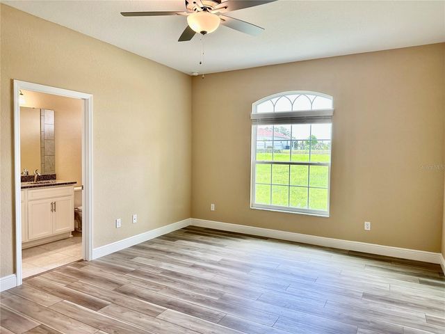 13075 HOUSE FINCH ROAD, Weeki Wachee, FL 34614