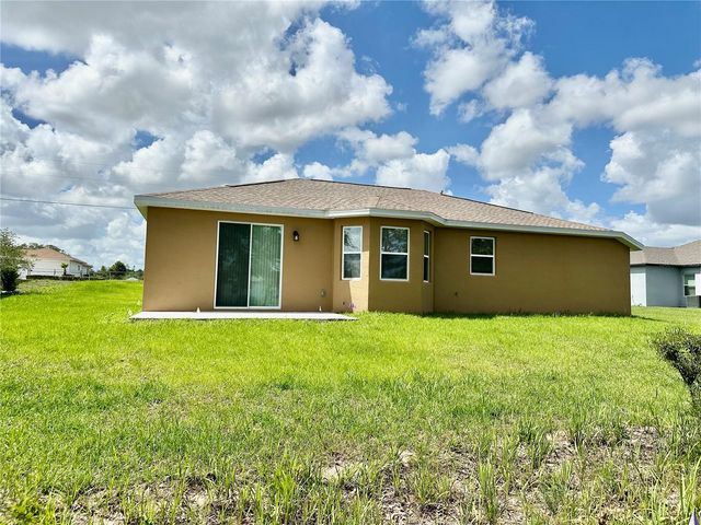 13075 HOUSE FINCH ROAD, Weeki Wachee, FL 34614